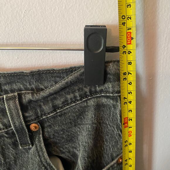 Levi's Ribcage Straight Ankle Jeans Gray Black Premium Button Fly Women 28 x 29 - Picture 11 of 15